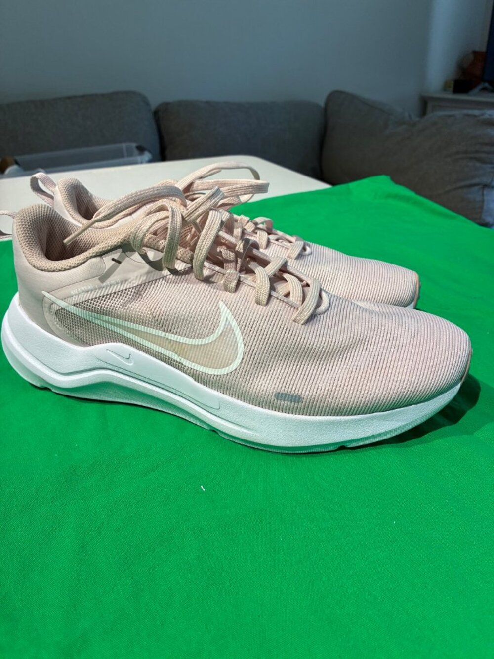 Nike Downshifter 12 Women's Running Shoes US 10 Pink DD9294-600
